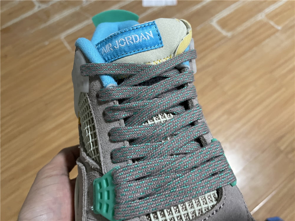 Jordan 4 Retro SP 30th Anniversary Union Taupe Haze