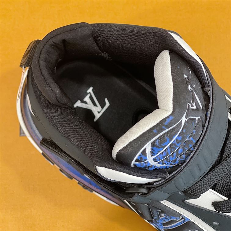 LOUIS VUITTON LV TRAINER 2 SNEAKER – LVS055