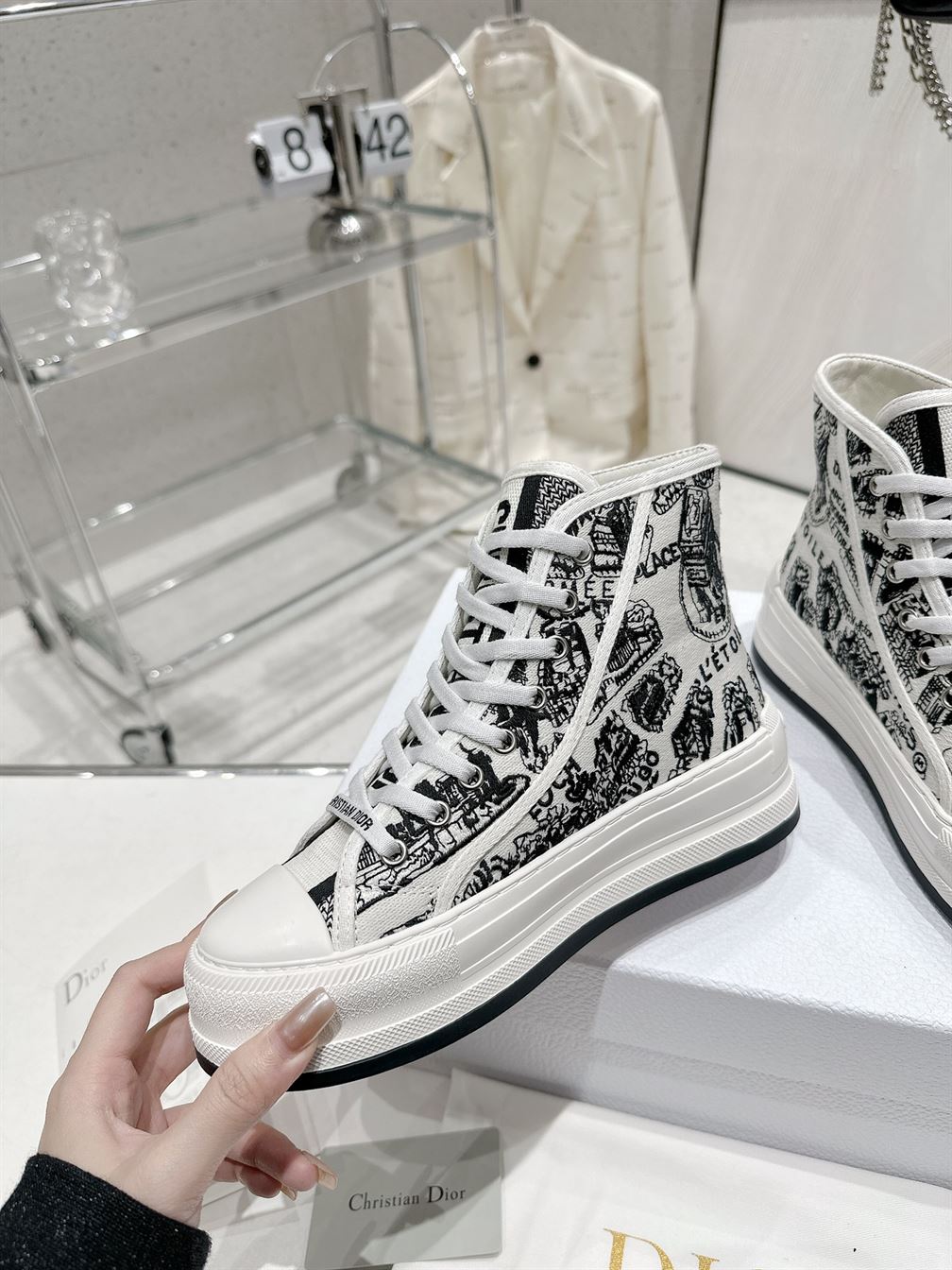 DIOR WALK’N’DIOR HIGH-TOP PLATFORM SNEAKER – DO116