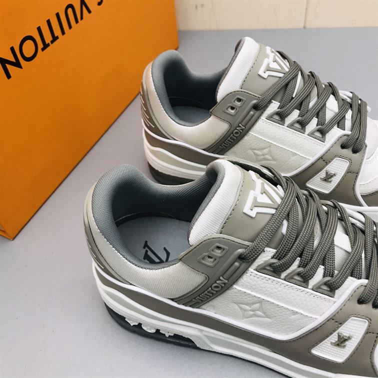 LOUIS VUITTON TRAINER SNEAKER – LVS123