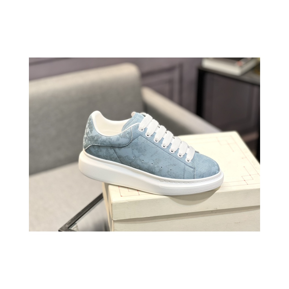 Alexander McQueen classic celebrity hit