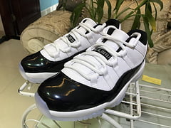 AIR Jordan 11 Retro Low Iridescent