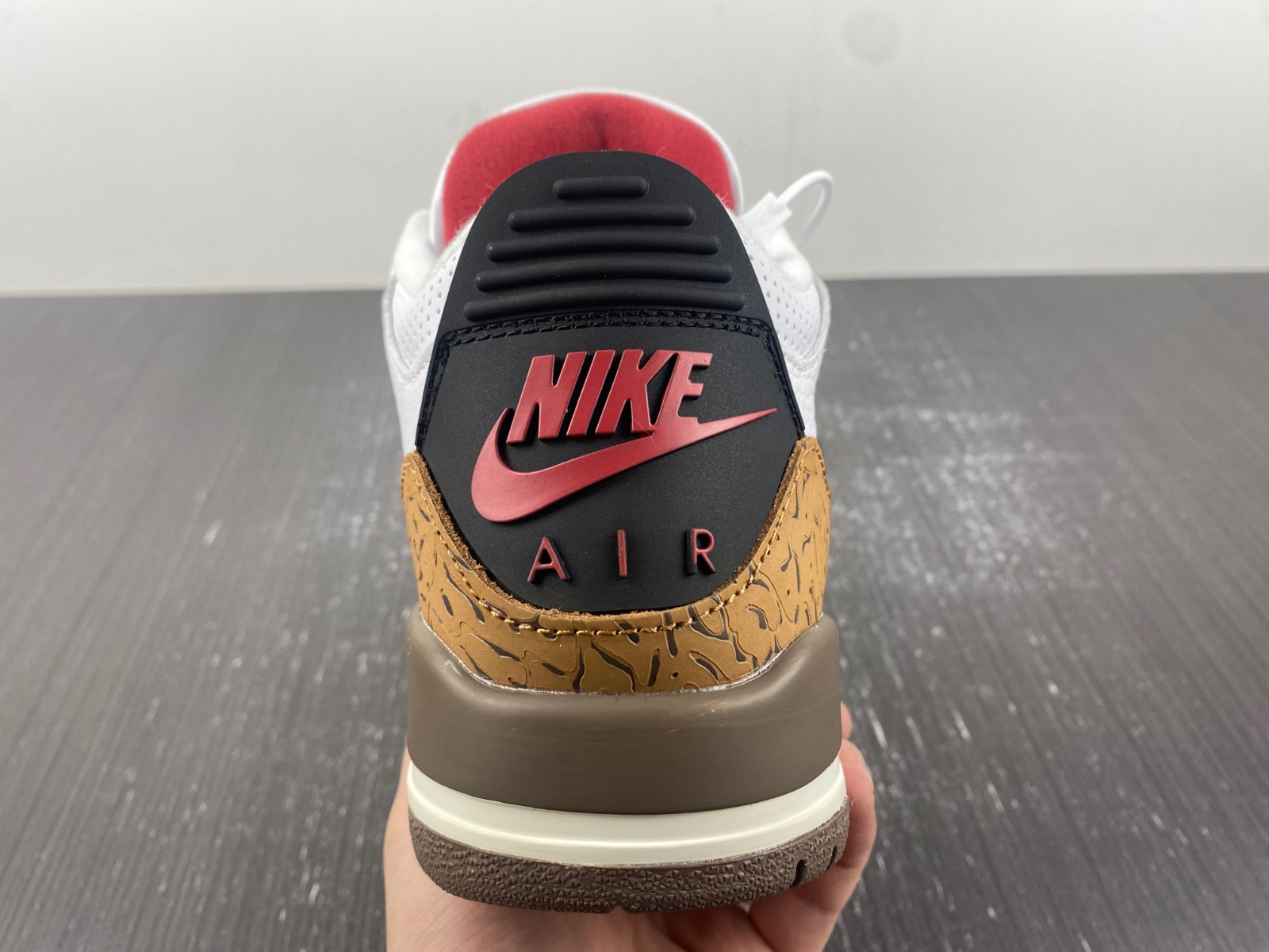 Travis Scott Jordan 3 Tan Brown
