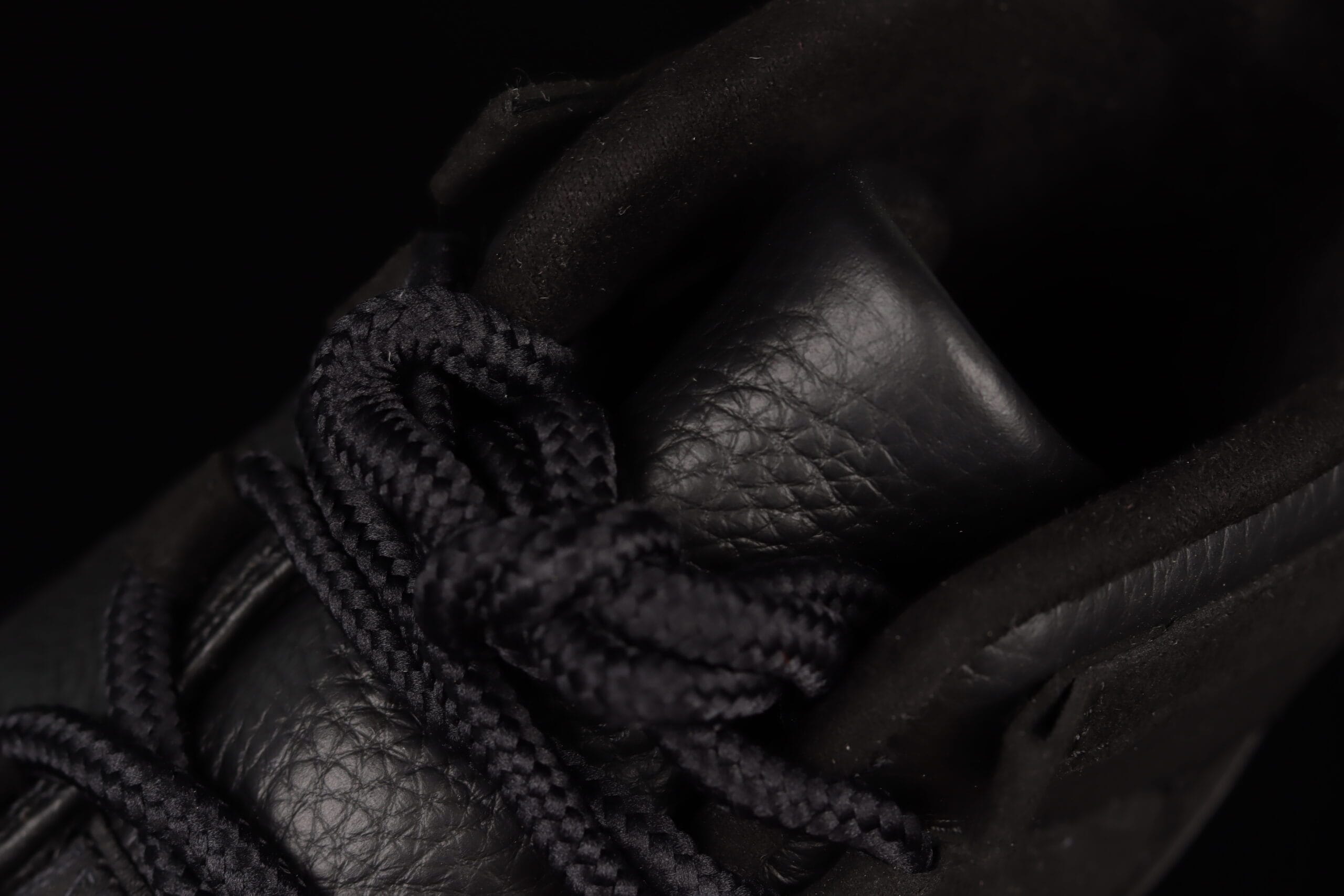 Jordan 11 Retro 72-10, Black/Gym Red-White-Anthracite