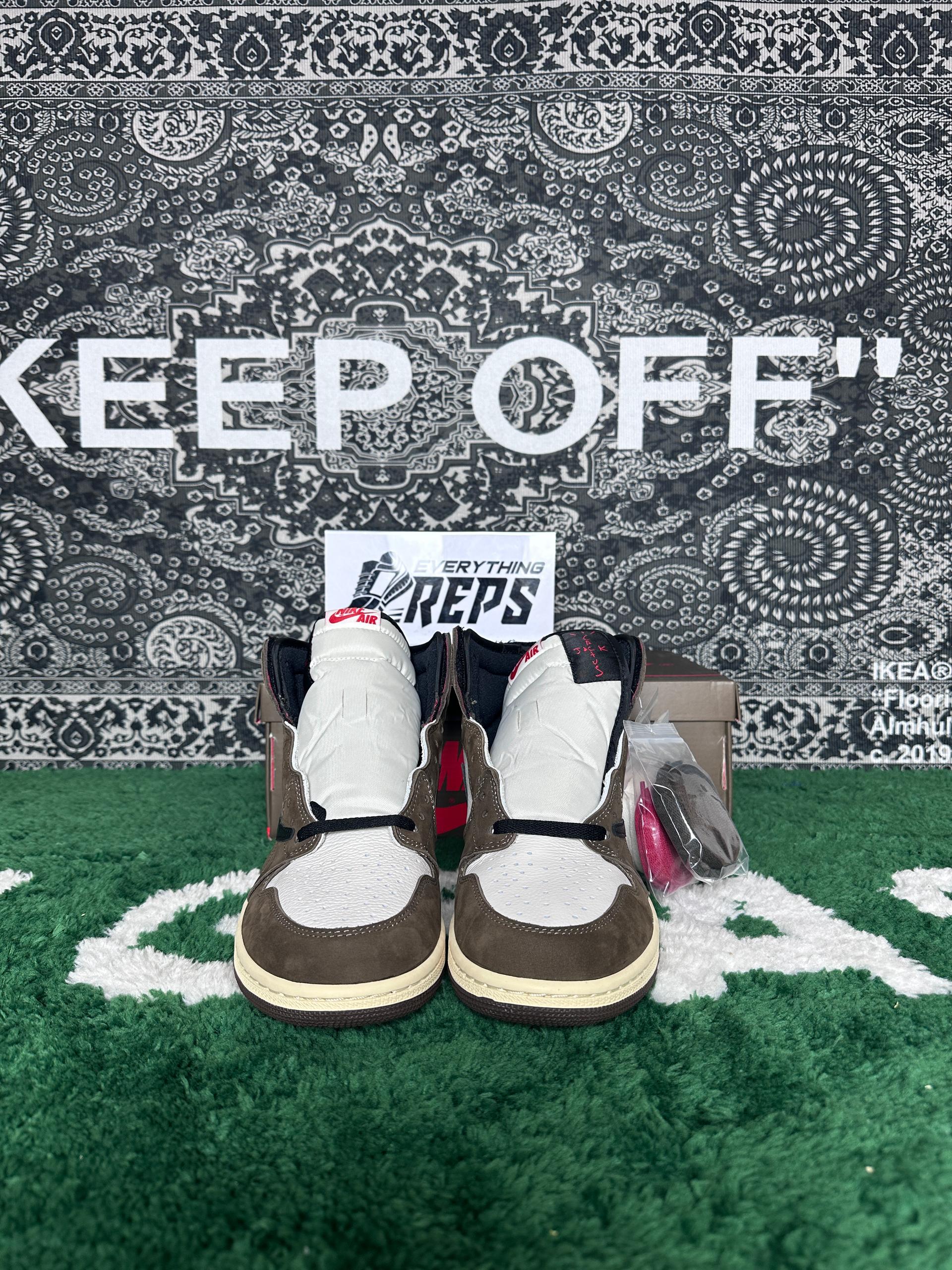 Air Jordan 1 Retro High Travis Scott Mocha