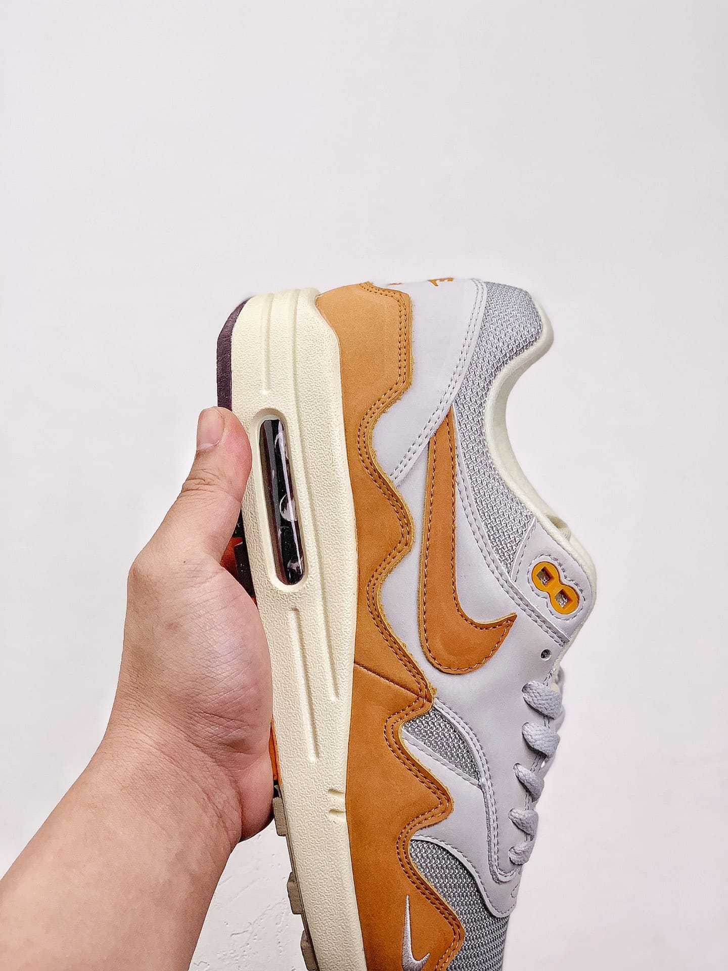 Nike Air Max 1 Patta Waves Monarch