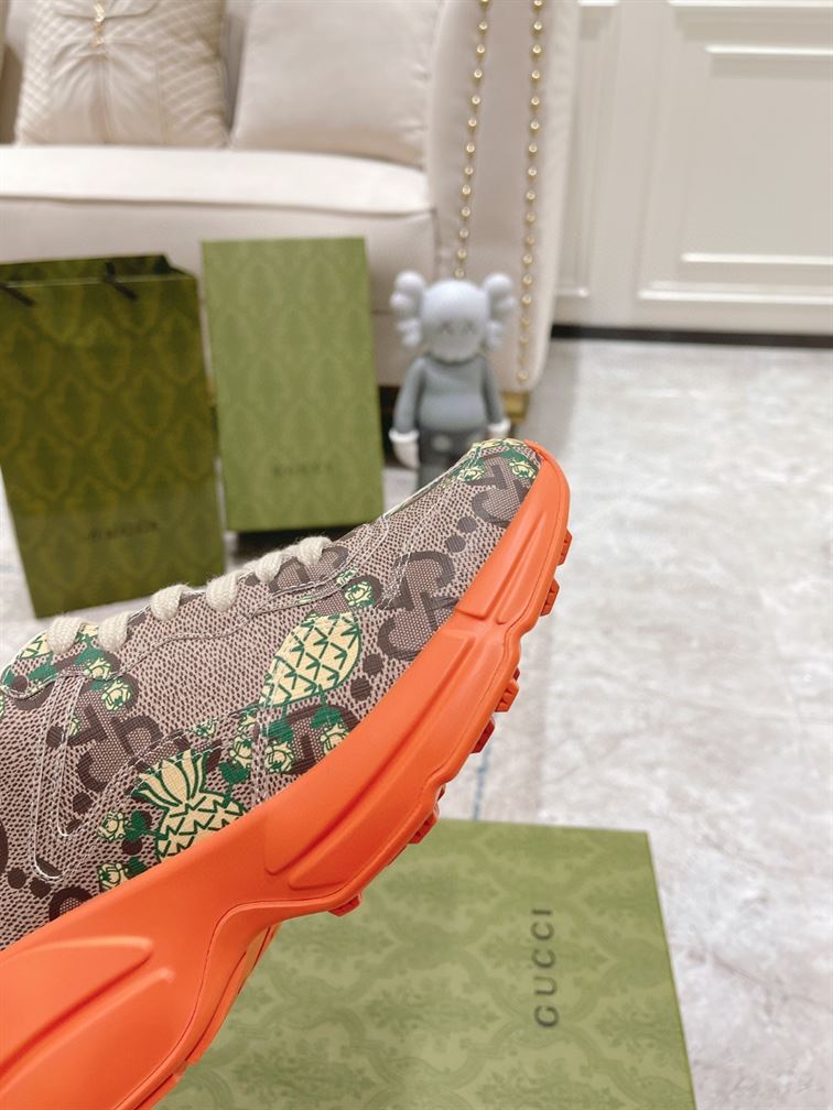 GUCCI PINEAPPLE MEN’S RHYTON SNEAKER – GCC107