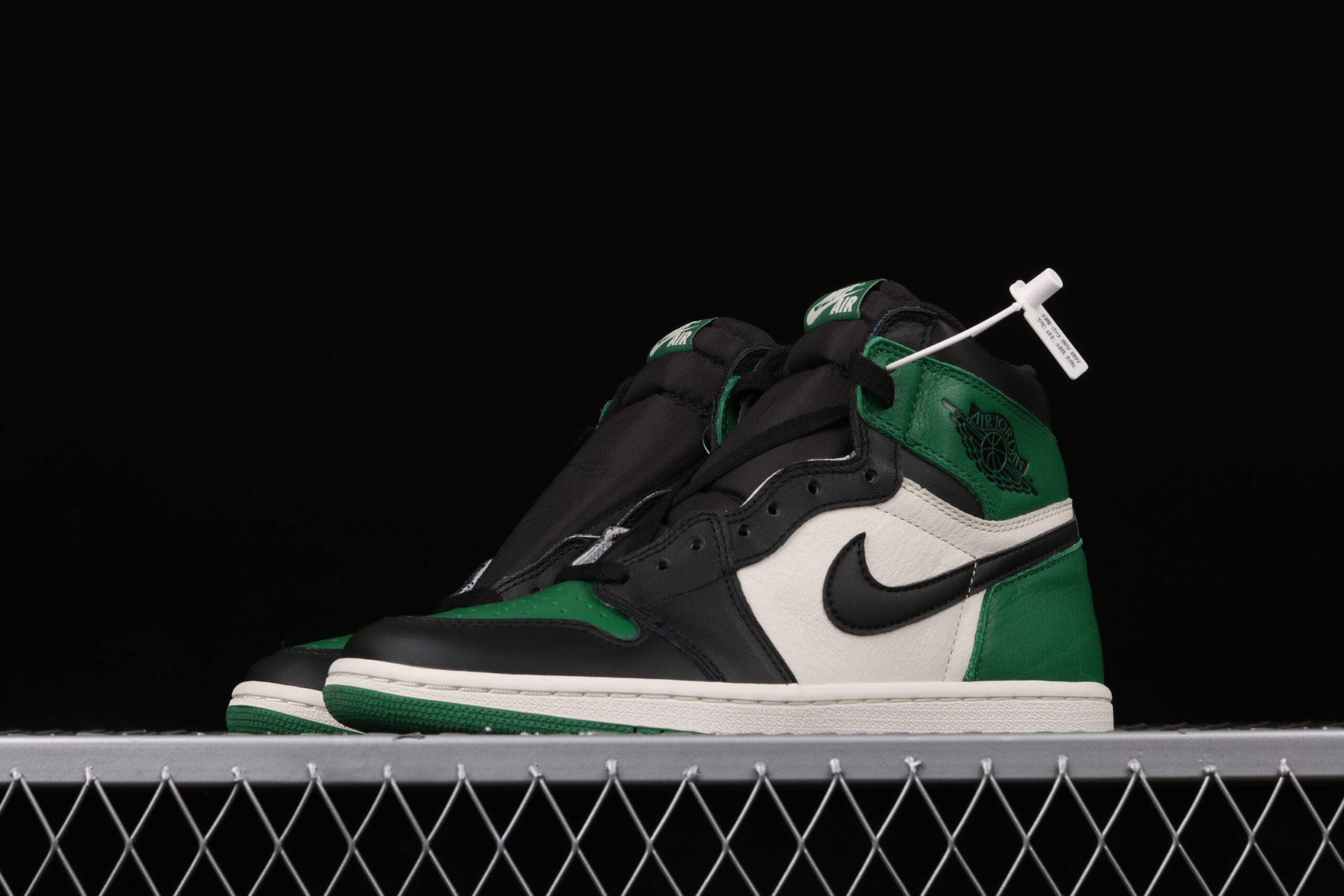 Jordan 1 Retro High Pine Green