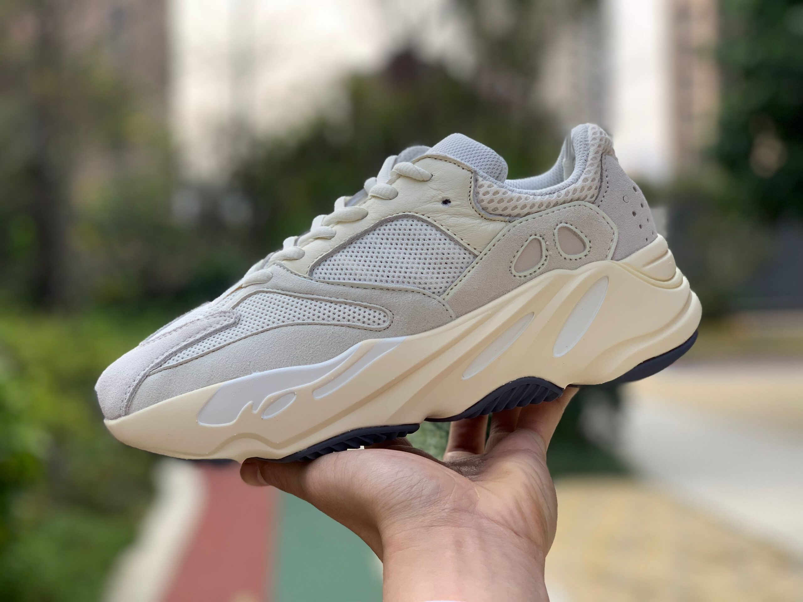 adidas Yeezy Boost 700 Analog