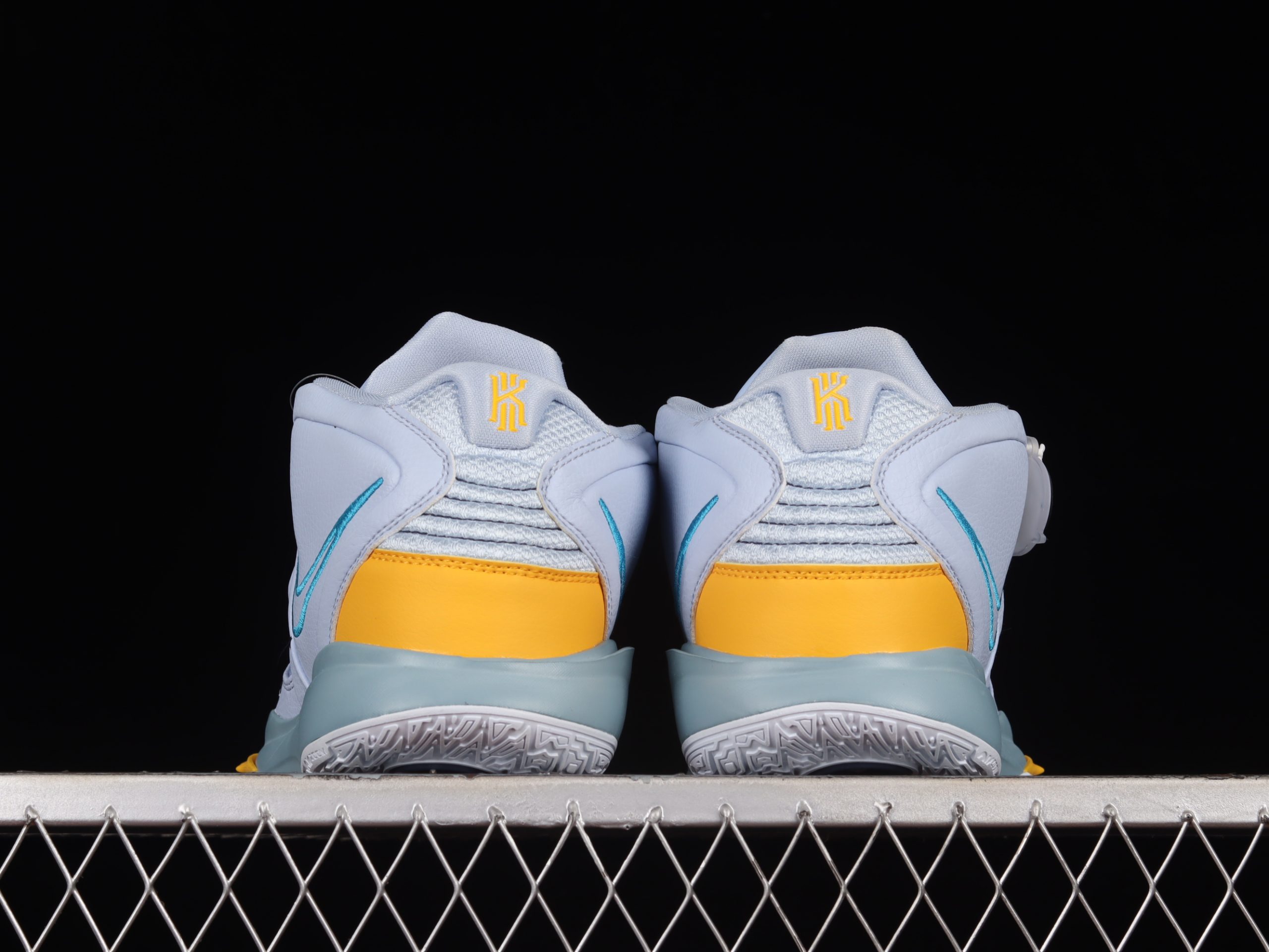 Nike Kyrie Infinity Future Past