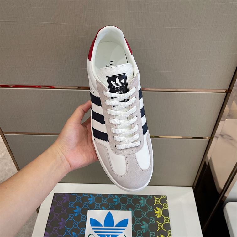 GUCCI X ADIDAS GAZELLE LOW-TOP SNEAKERS IN WHITE – GCC030