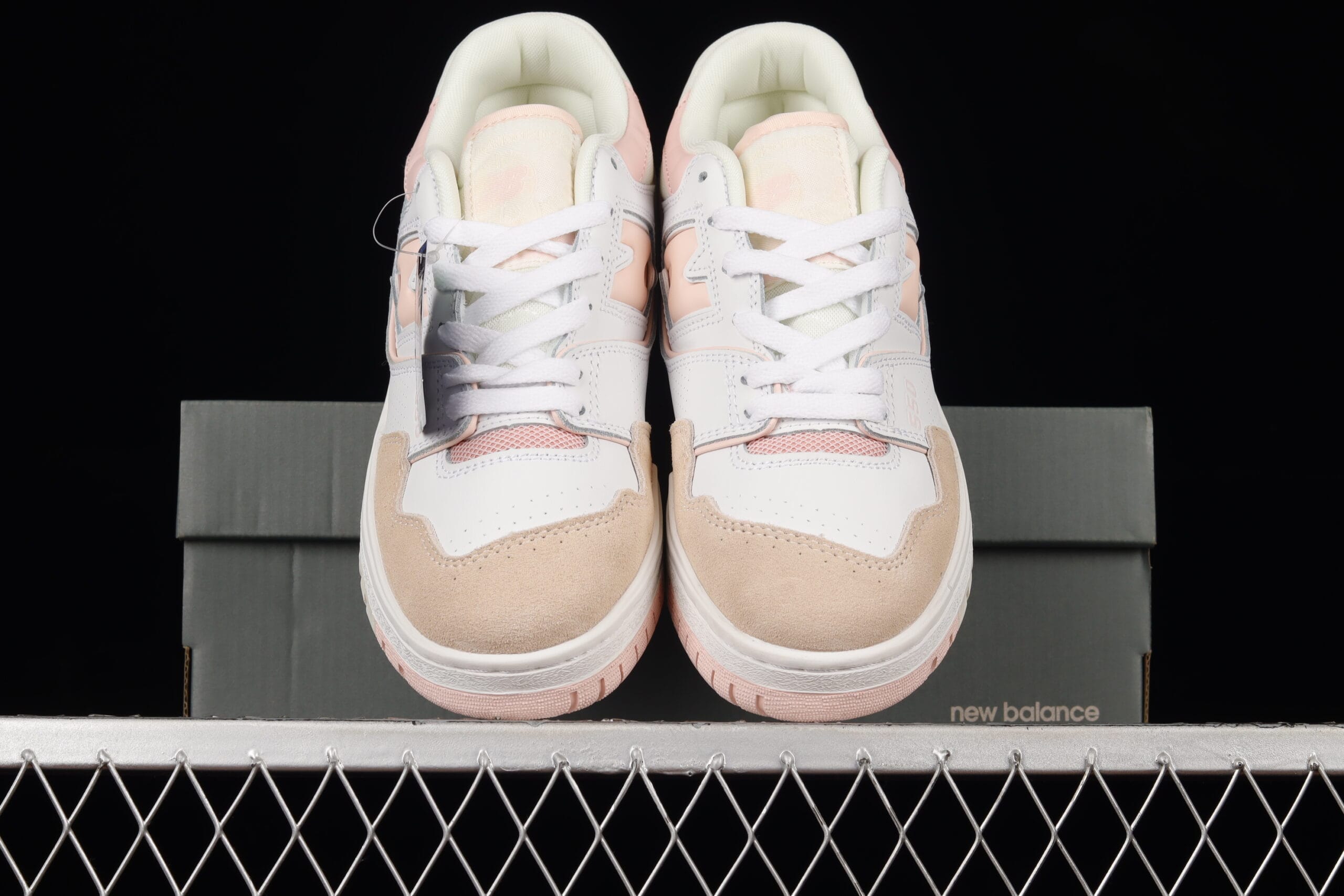 New Balance 550, White Pink (W)