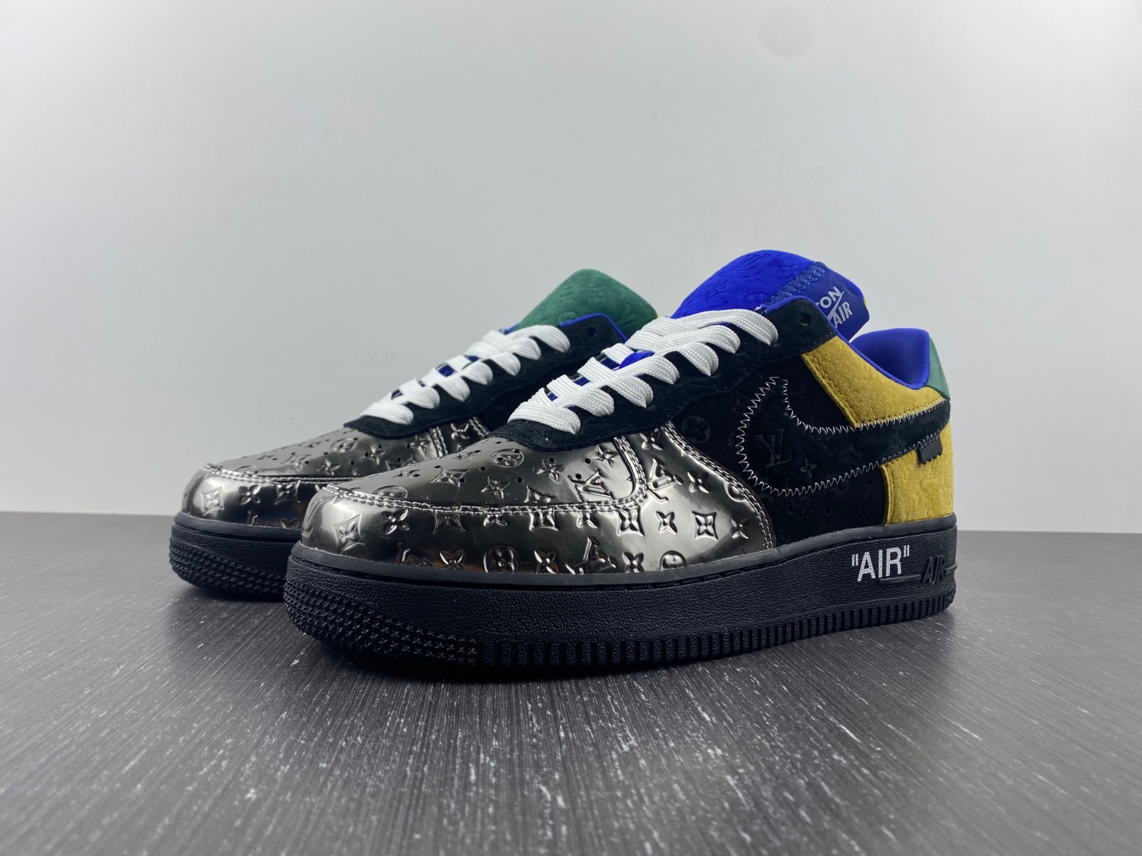 Nike Air Force 1 Chrome Toe