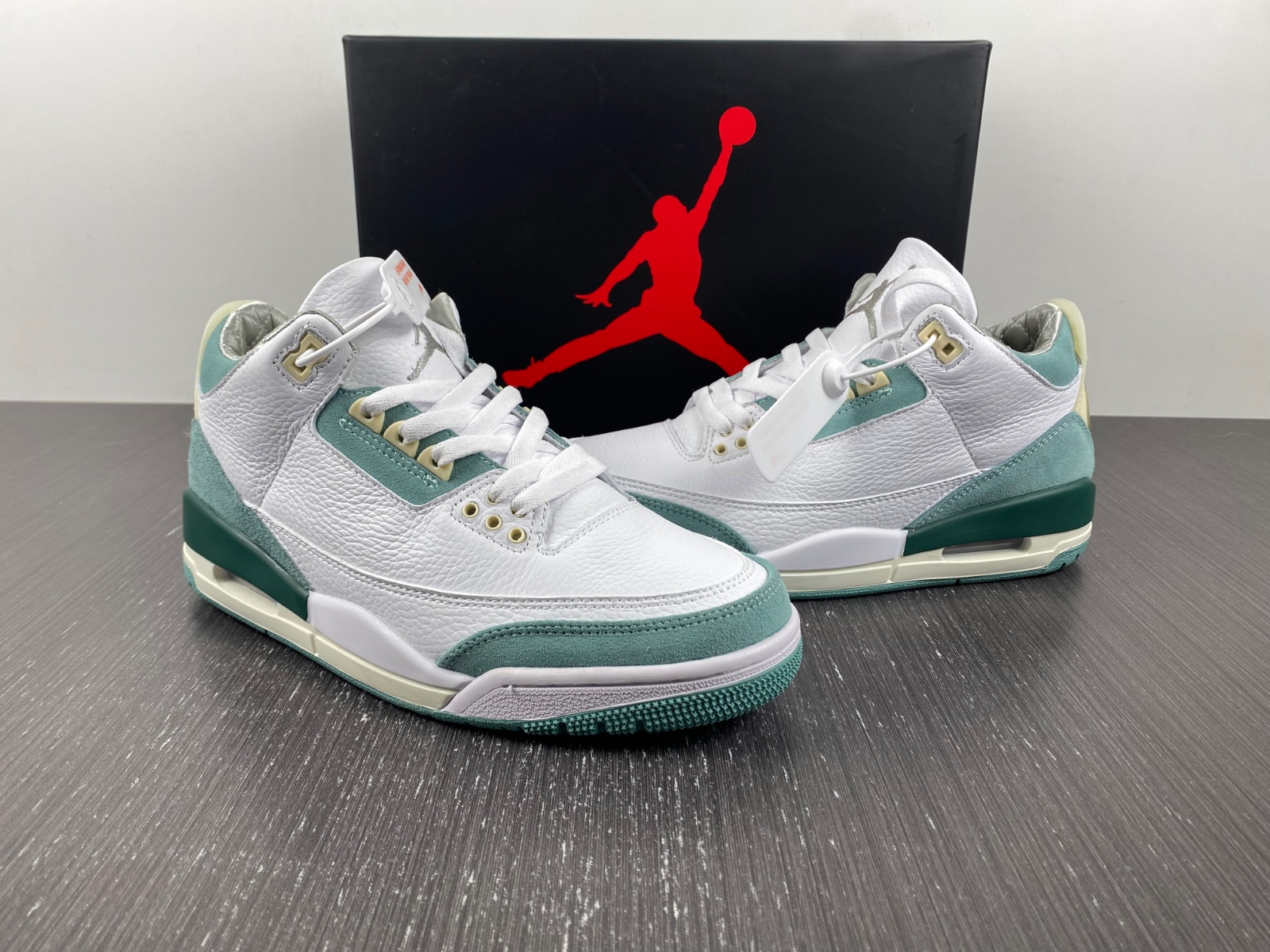 A Ma Maniere x Air Jordan 3 Retro Green Custom