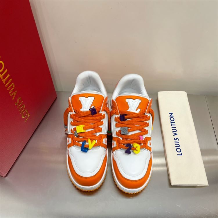 LOUIS VUITTON TRAINER MAXI LOW-TOP SNEAKERS IN WHITE AND ORANGE – LVS115