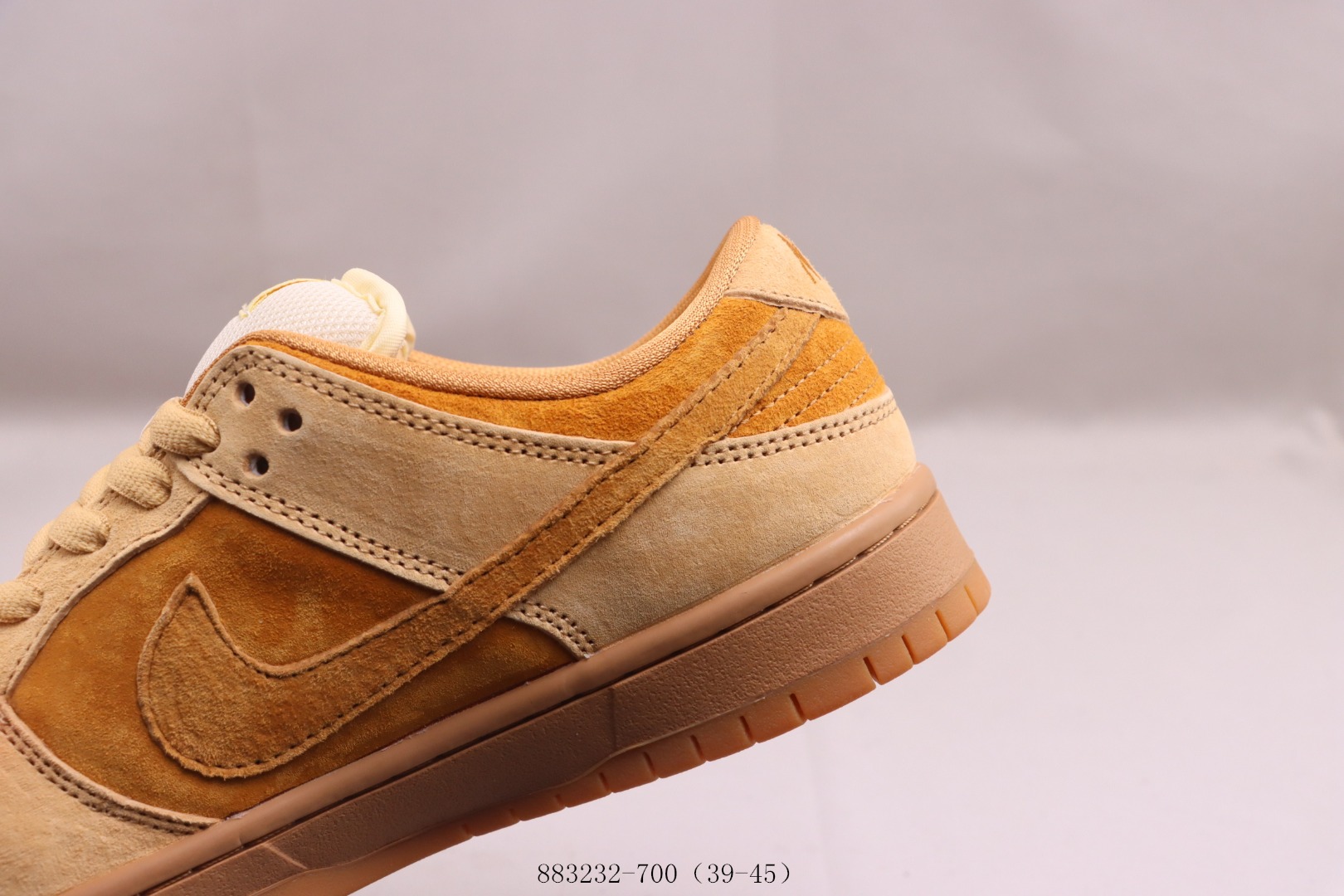 Nike SB Dunk Low Pro Wheat Mocha