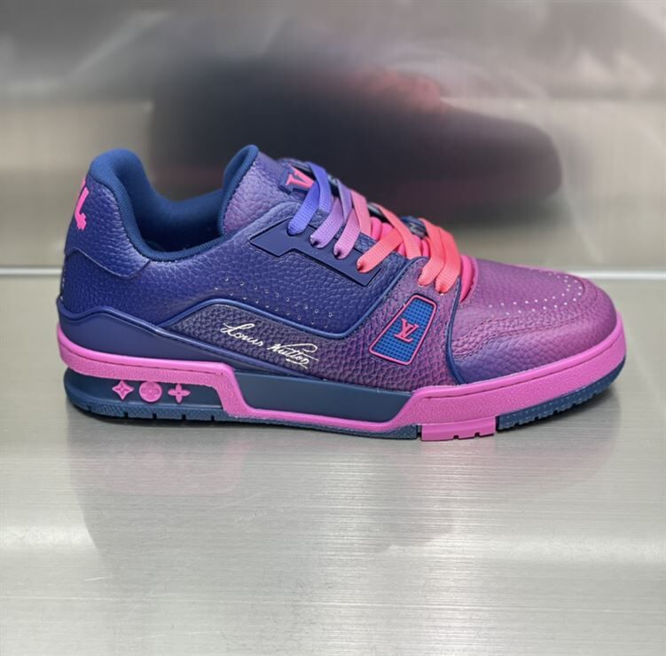 LOUIS VUITTON TRAINER SNEAKERS IN PINK – LVS003