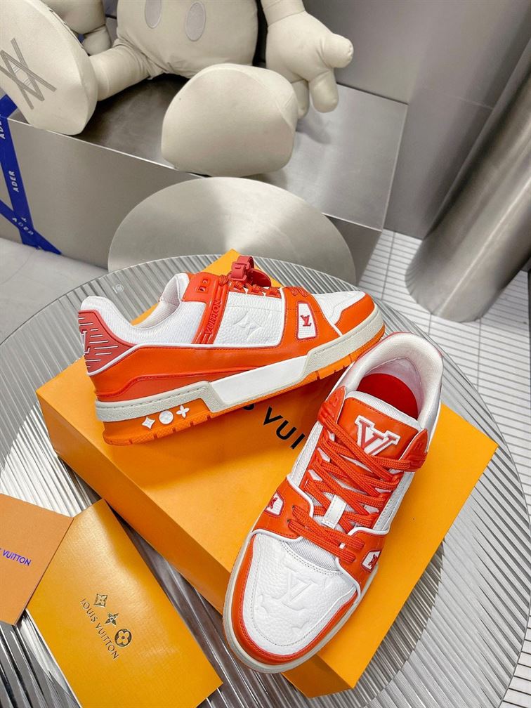 LOUIS VUITTON LV TRAINER SNEAKER – LVS160