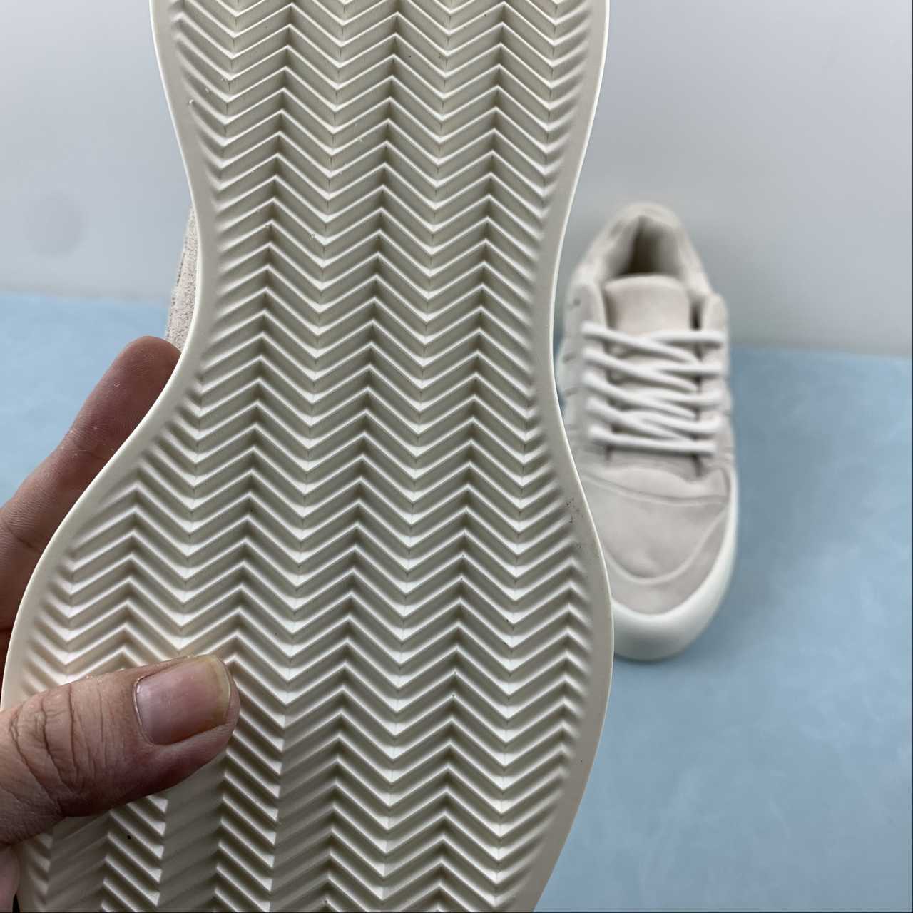 Adidas Fear Of God Athletics ’86 Lo Talc