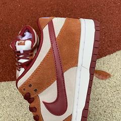 Nike SB Dunk Low Pro Dark Russet Cedar