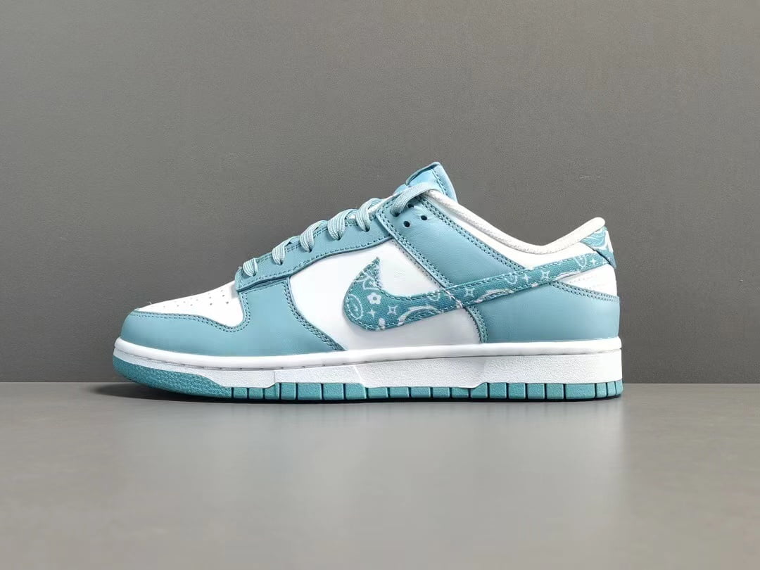Nike Dunk Essential Paisley Pack Worn Blue