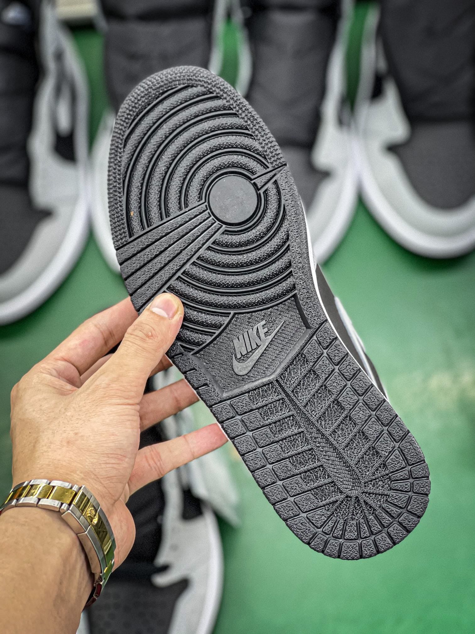 Jordan 1 Retro High Shadow 2.0