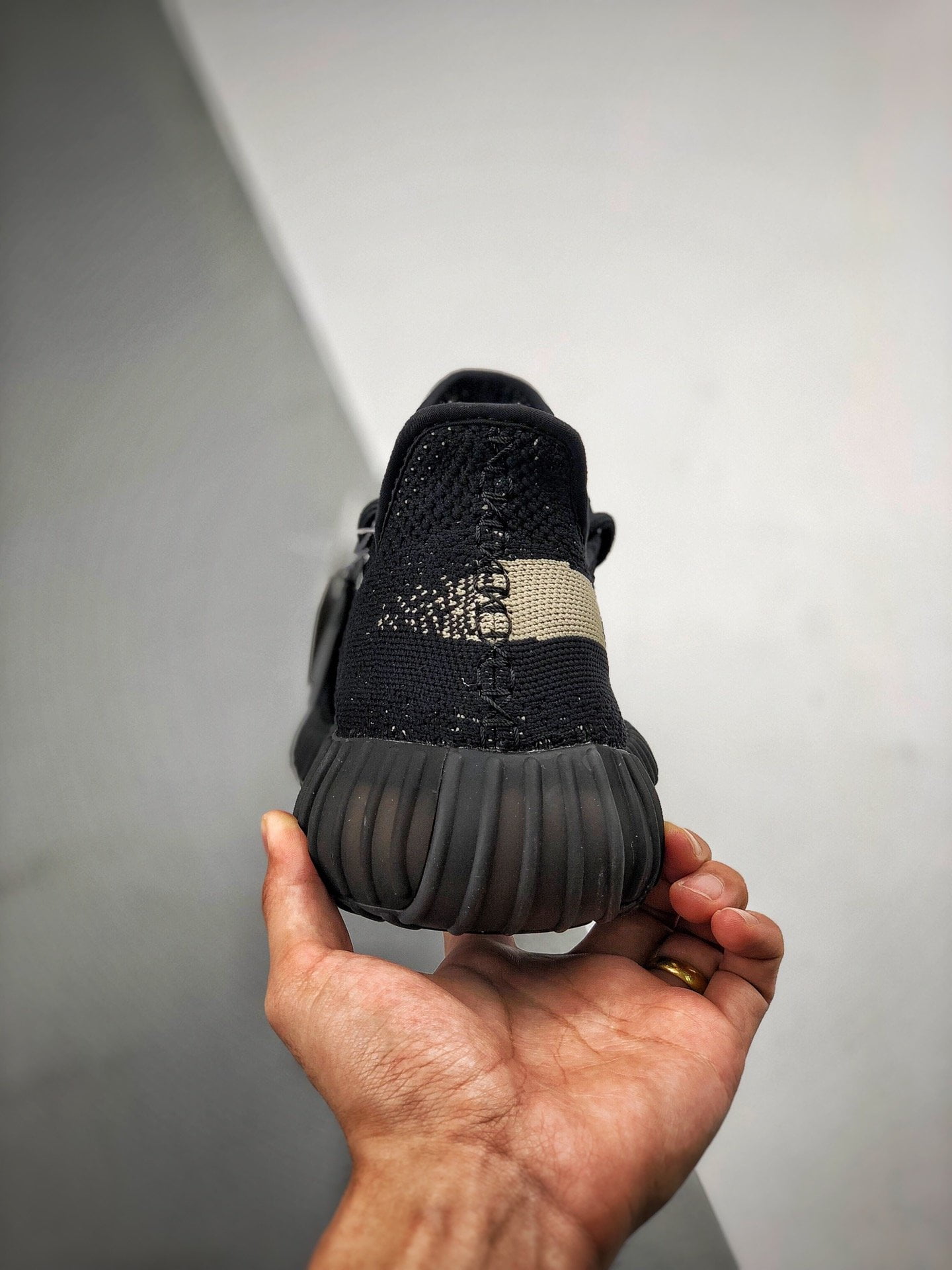 Adidas Yeezy Boost 350 V2 Core Black White