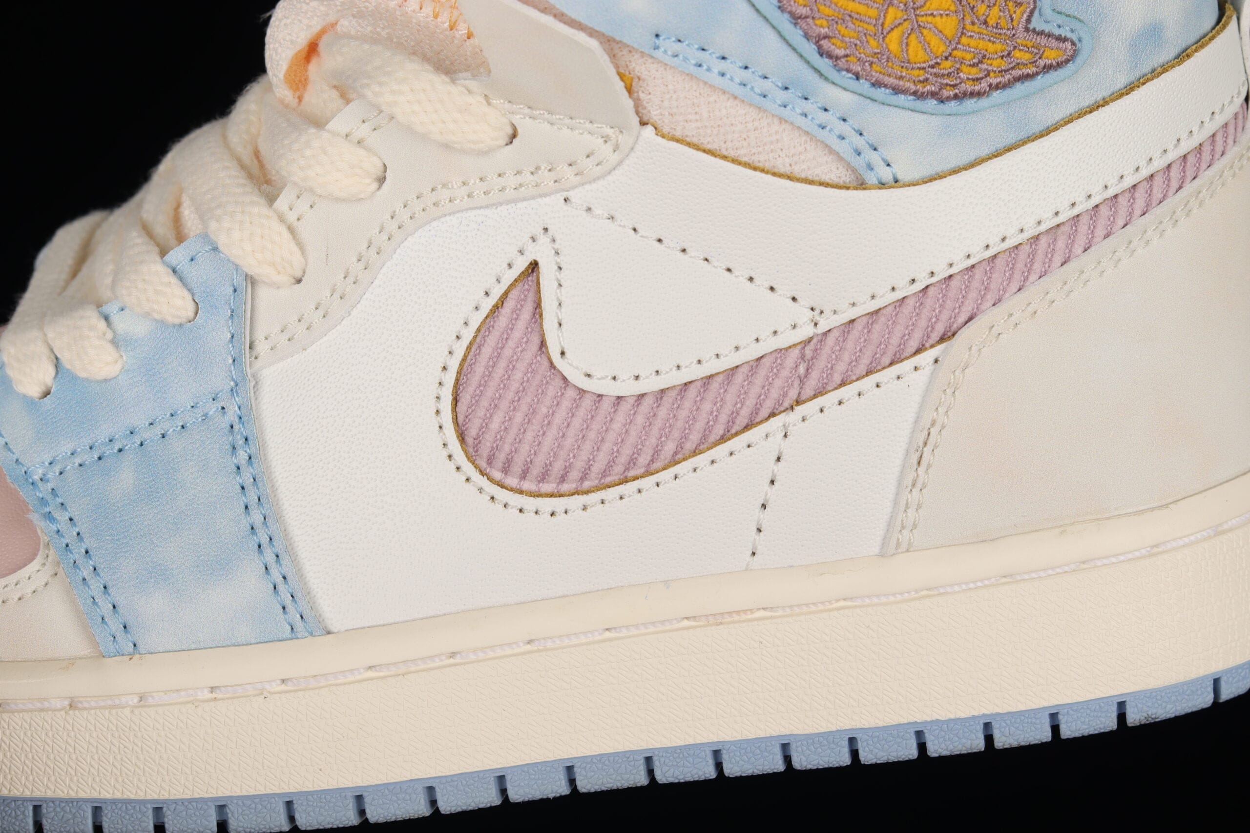 Jordan 1 High Zoom Air CMFT Pink Oxford (W)