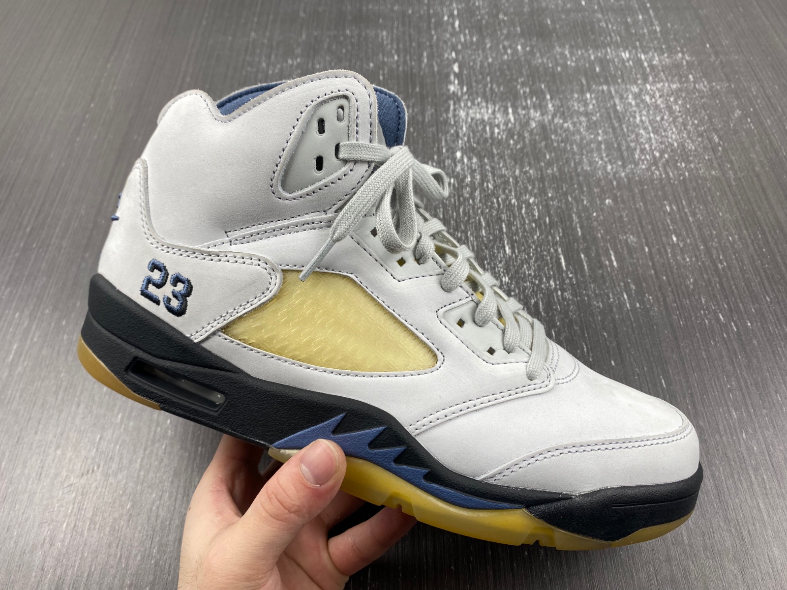 Jordan 5 Retro A Ma Maniére Dawn
