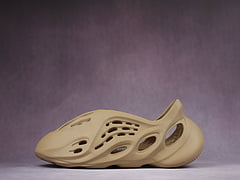 Adidas Yeezy Foam RNNR Ochre