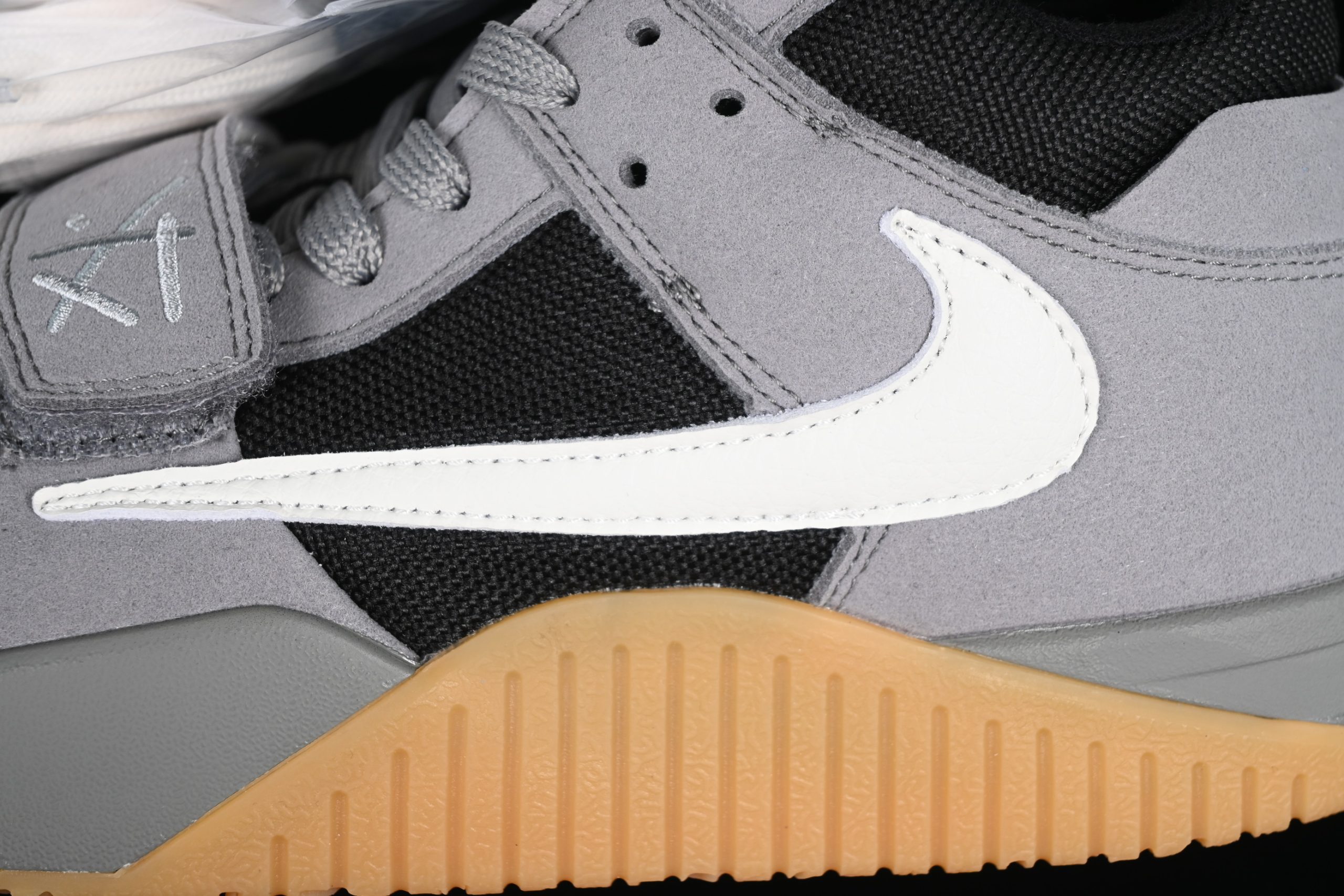 Travis Scott x Air Jordan 1 “Cut The Check”