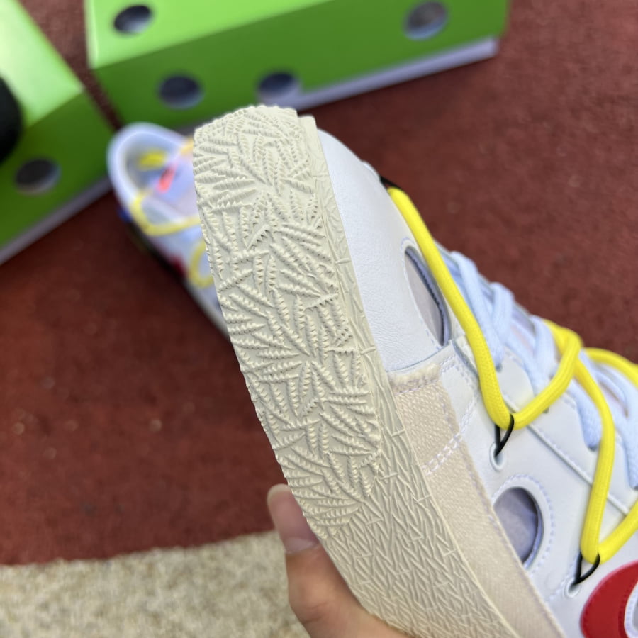 Off-White x Nike Blazer Low White