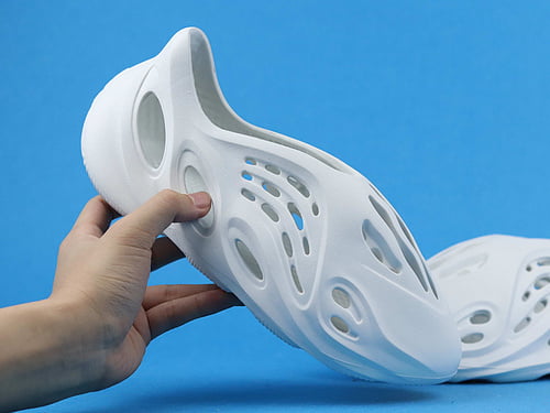 Adidas Yeezy Foam RNNR Ararat