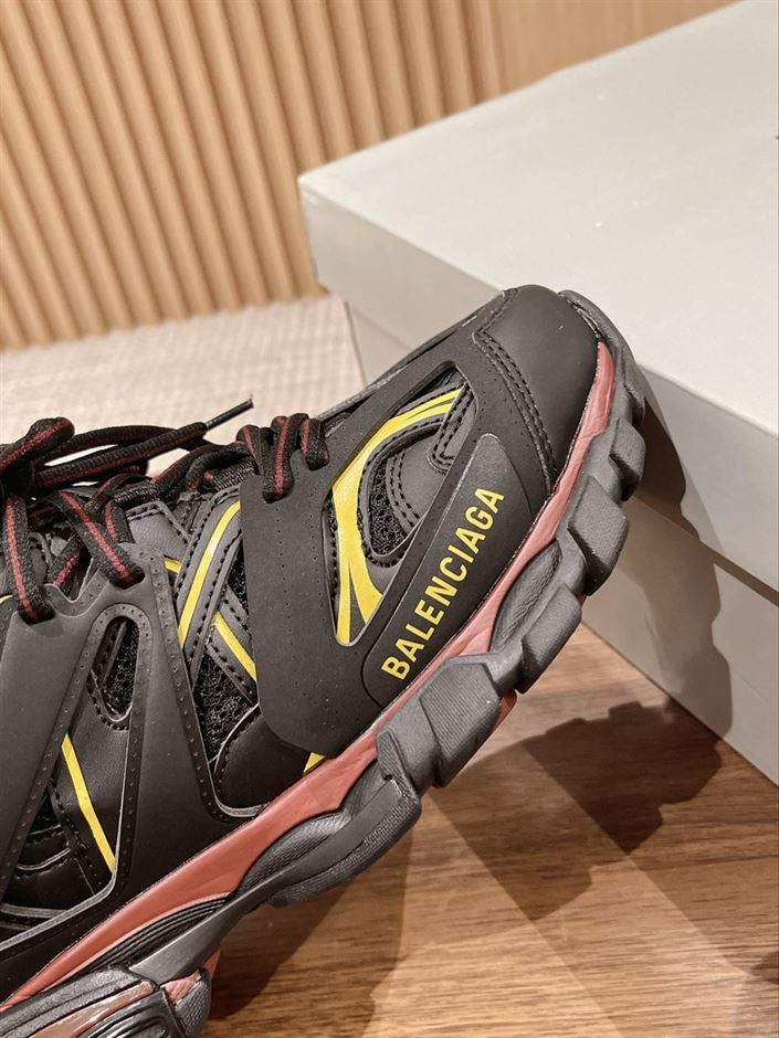 BALENCIAGA TRACK TRAINERS BLACK YELLOW – BLA066