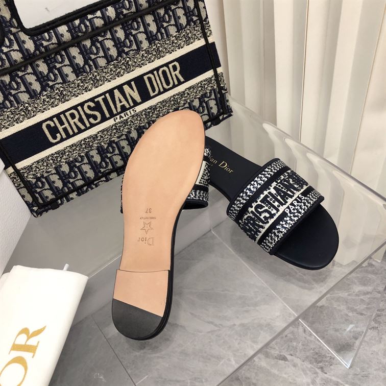 DIOR DWAY SLIDE – DS016
