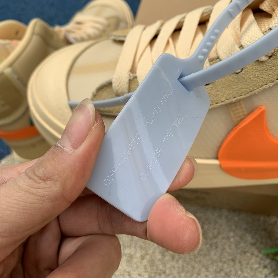 Nike Blazer Mid Off-White All Hallow’s Eve Extended Size