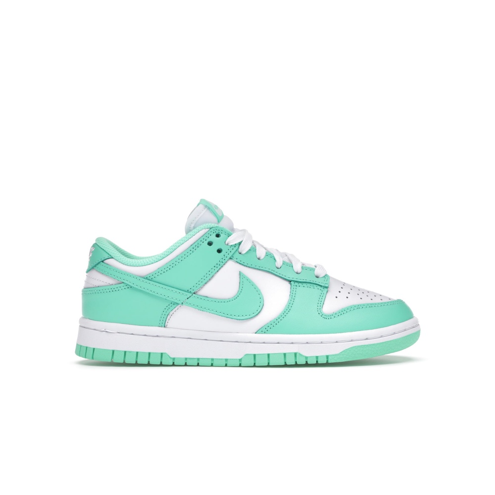 Nike Dunk Low Green Glow (W)