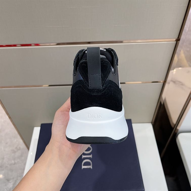 DIOR B25 RUNNER SNEAKER – DO065