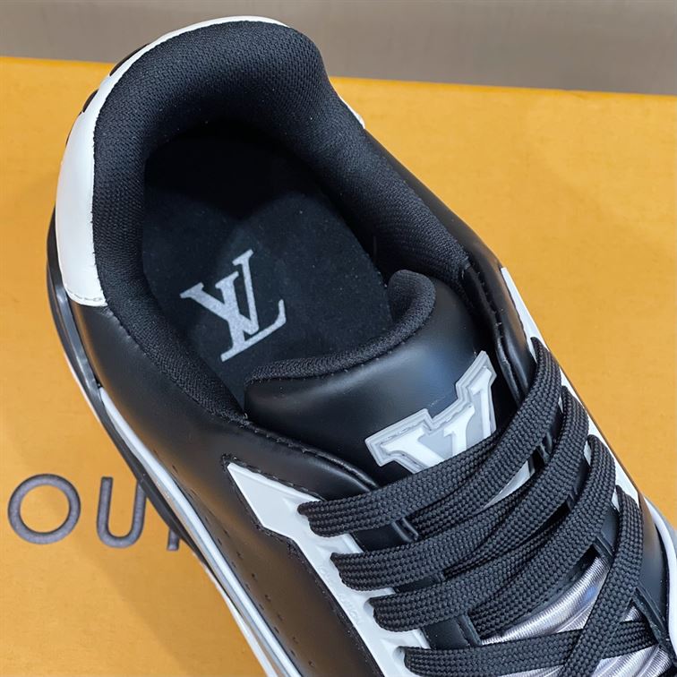 LOUIS VUITTON TRAINER SNEAKER – LVS080