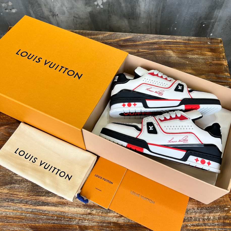 Louis Vuitton Trainer White Red Low Sneaker – LVS205