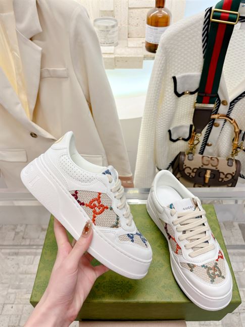 GUCCI GG SNEAKER – GCC053