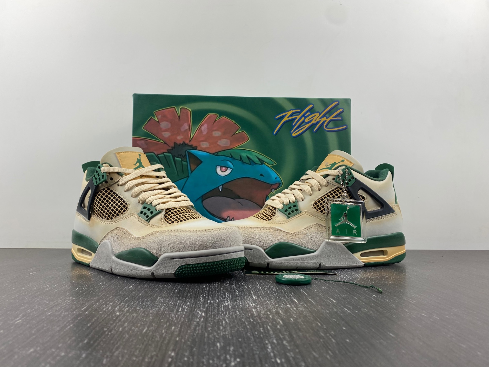 Air Jordan 4 Venusuar