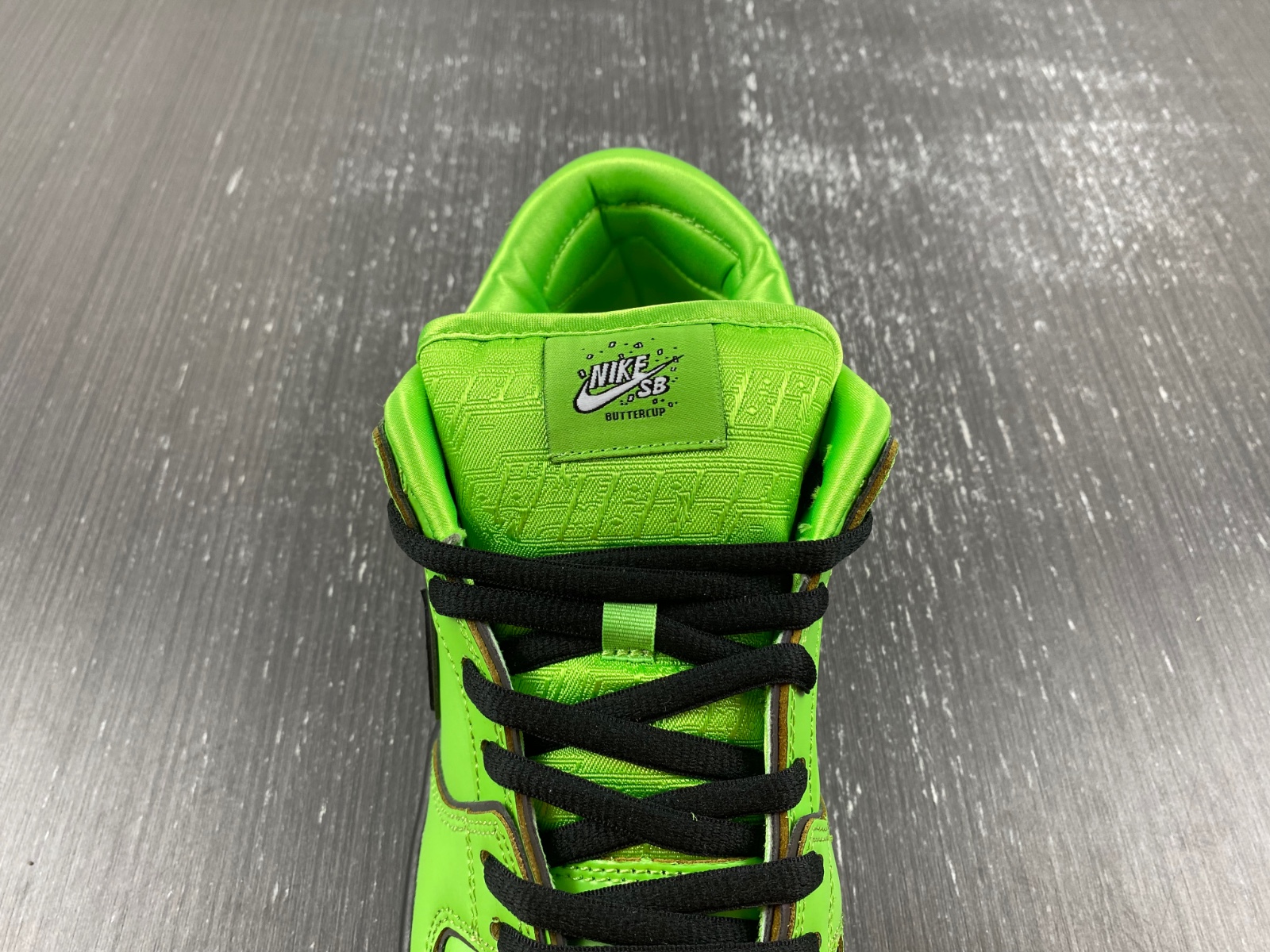 The Powerpuff Girls x Nike SB Dunk Low “Buttercup”