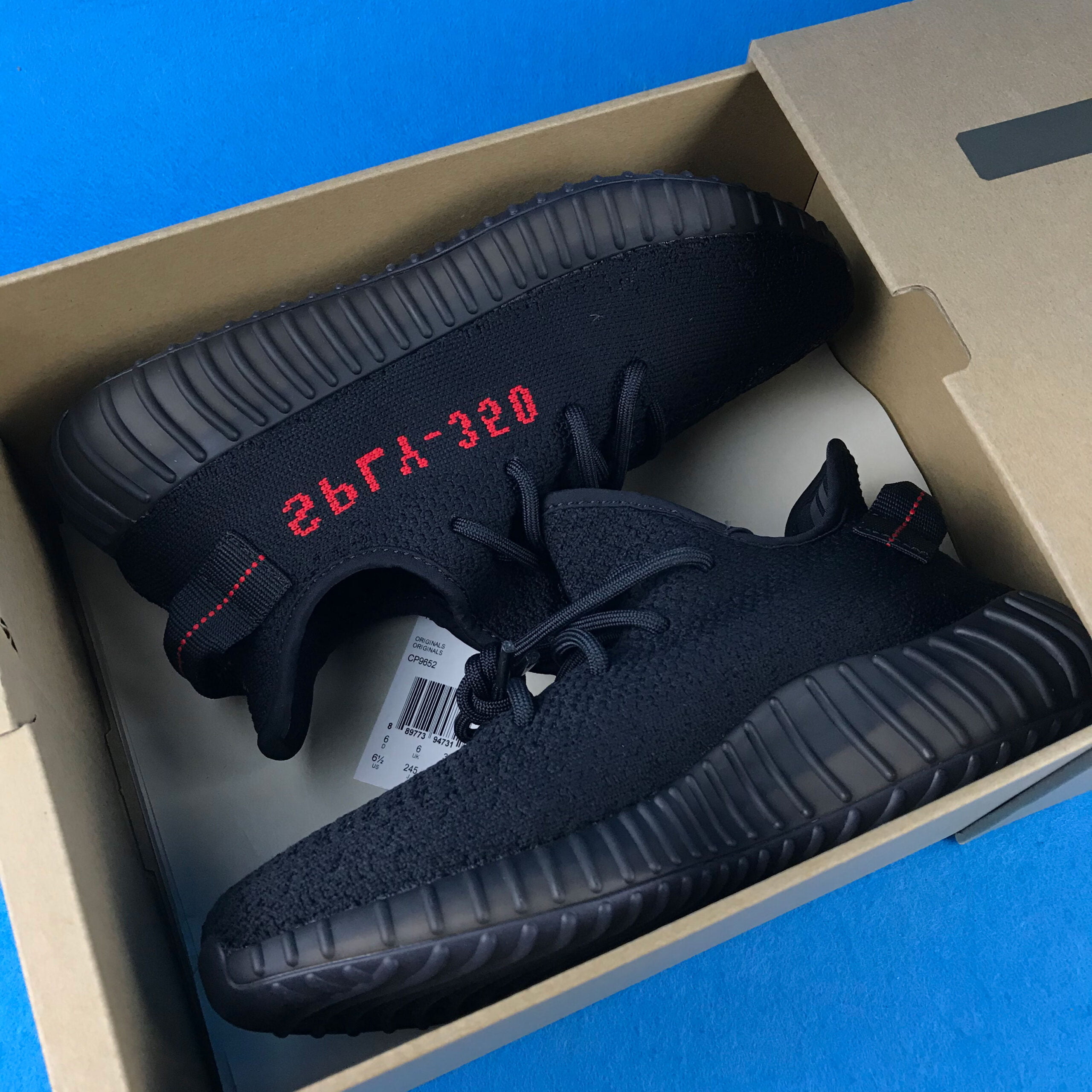 Adidas Yeezy Boost 350 V2 “Bred”2020