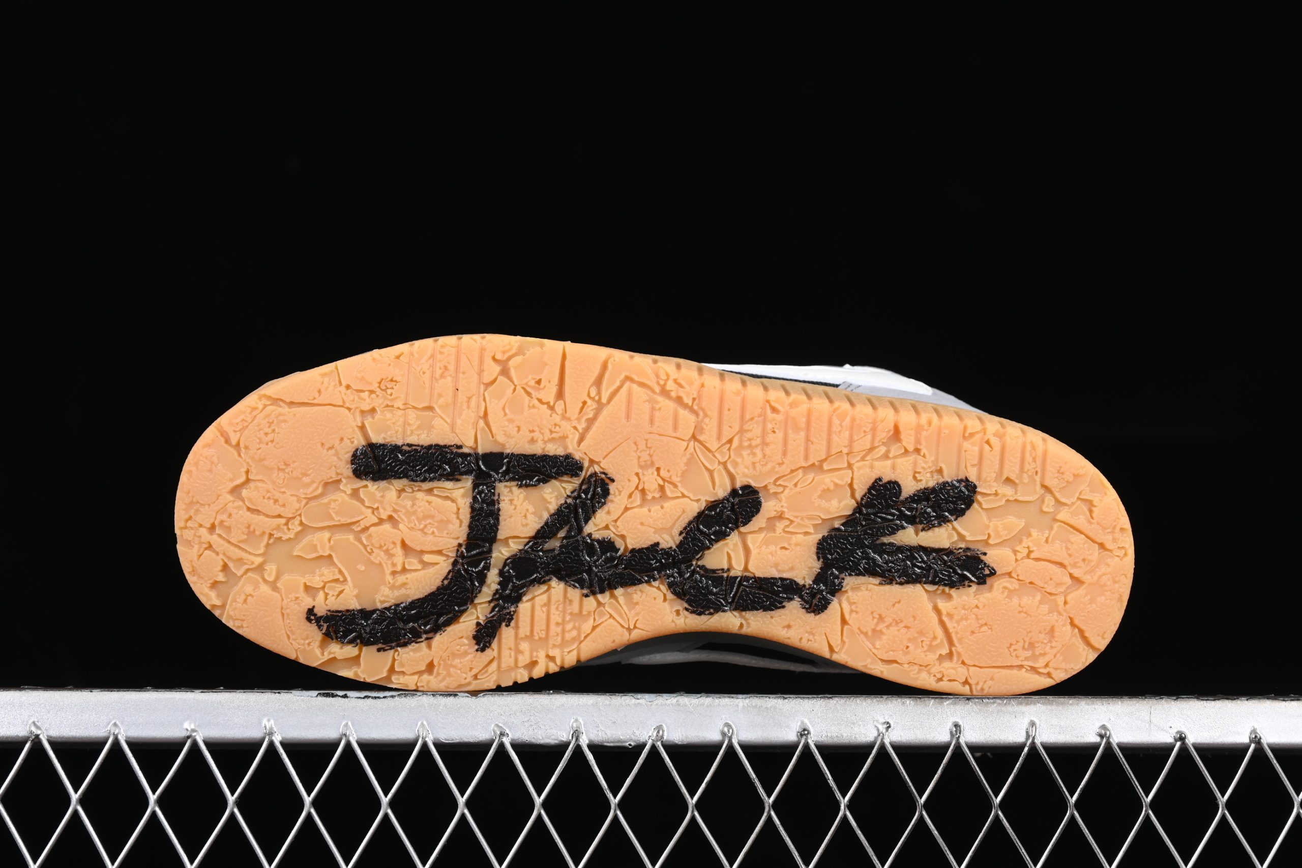 Travis Scott x Air Jordan 1 “Cut The Check”