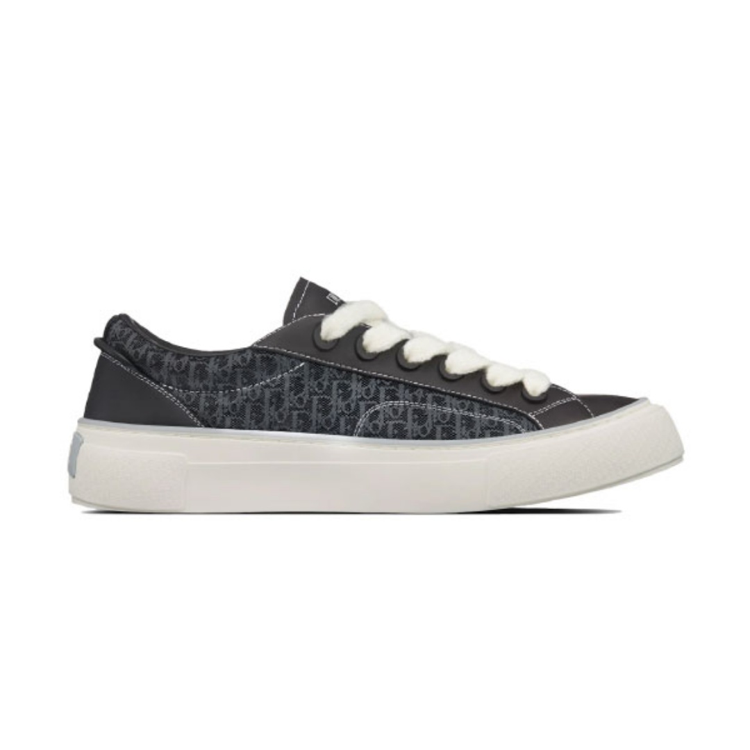 DIOR B33 SNEAKER BLACK SMOOTH CALFSKIN AND DIOR OBLIQUE JACQUARD – DO129