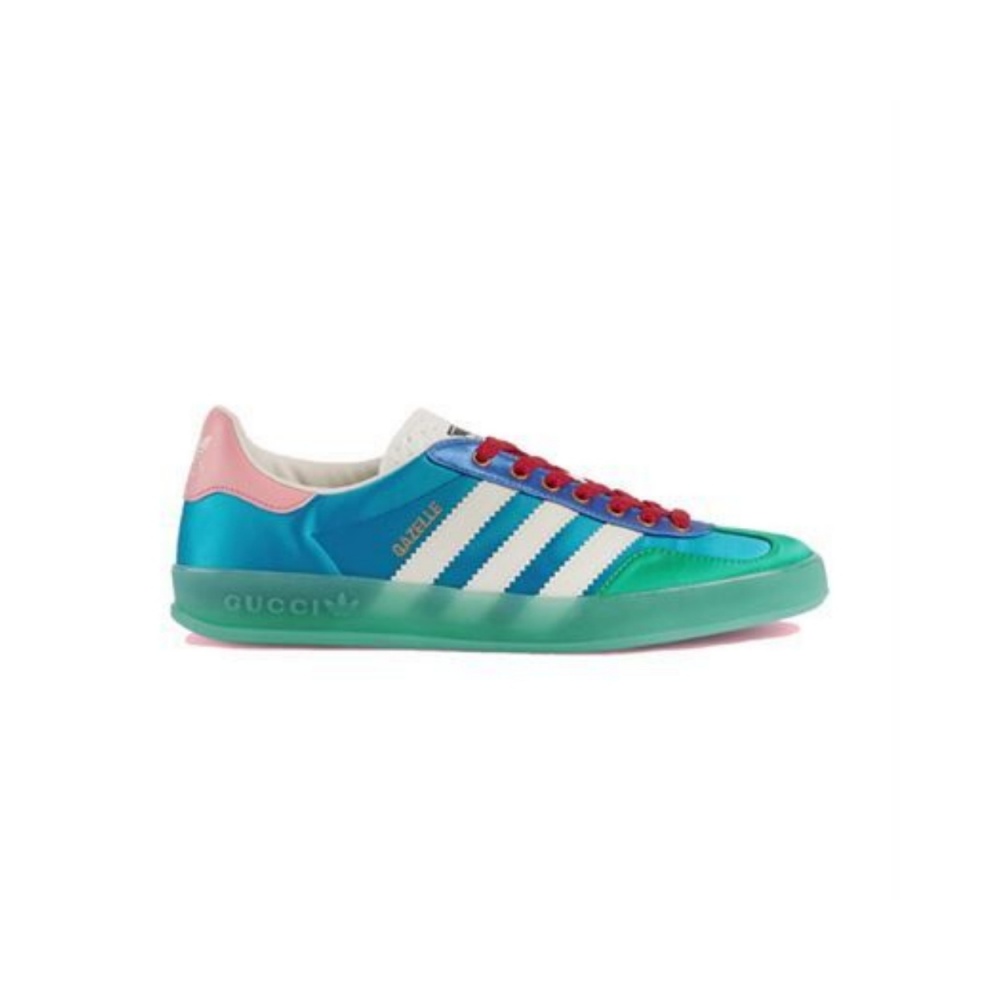 GUCCI X ADIDAS GAZELLE LOW-TOP SNEAKERS IN LIGHT BLUE – GCC029