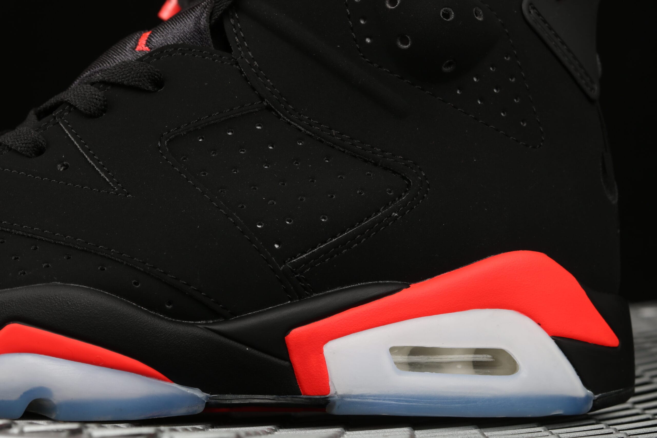 Air Jordan 6 Retro Black Infrared
