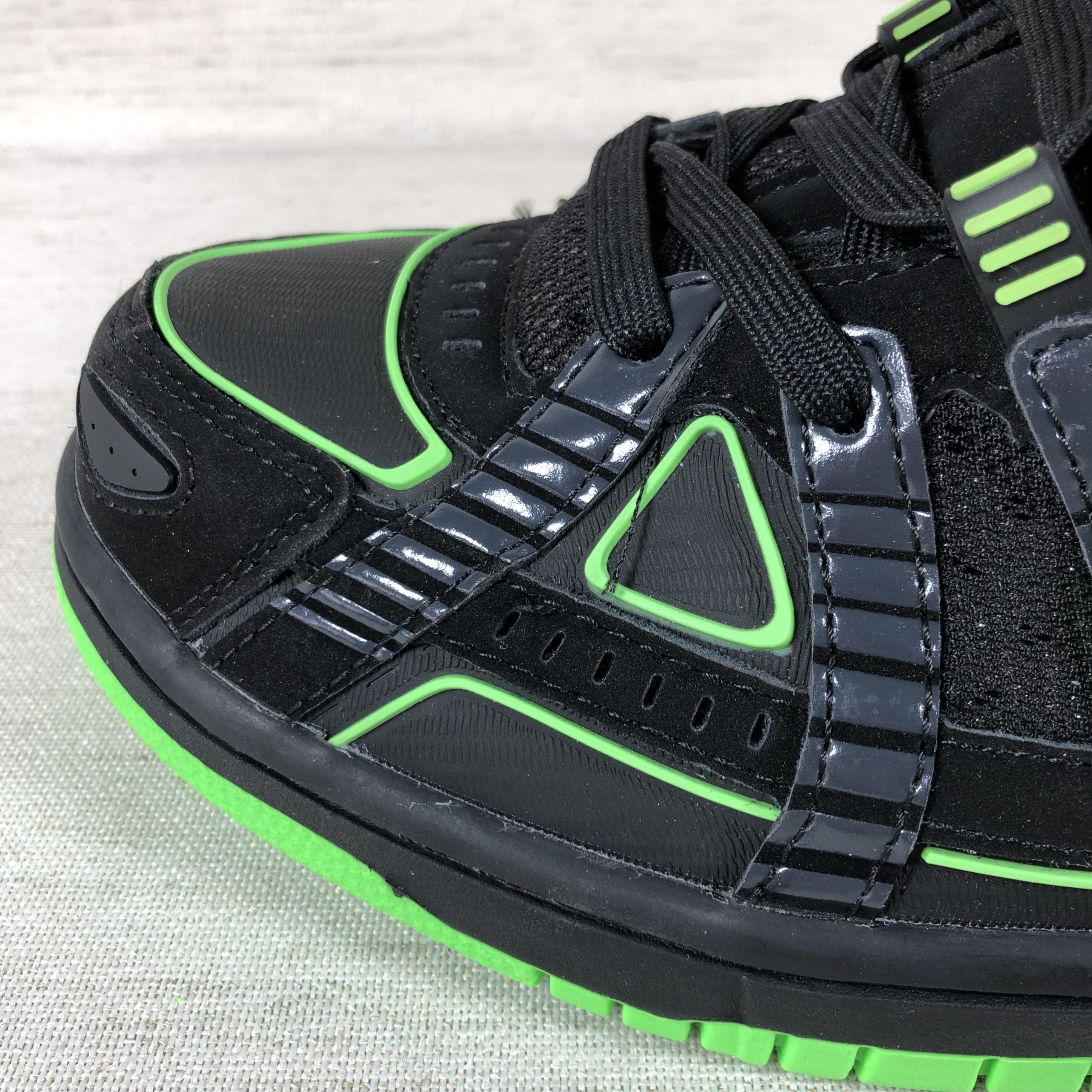 Nike Air Rubber Dunk Off-White Green Strike