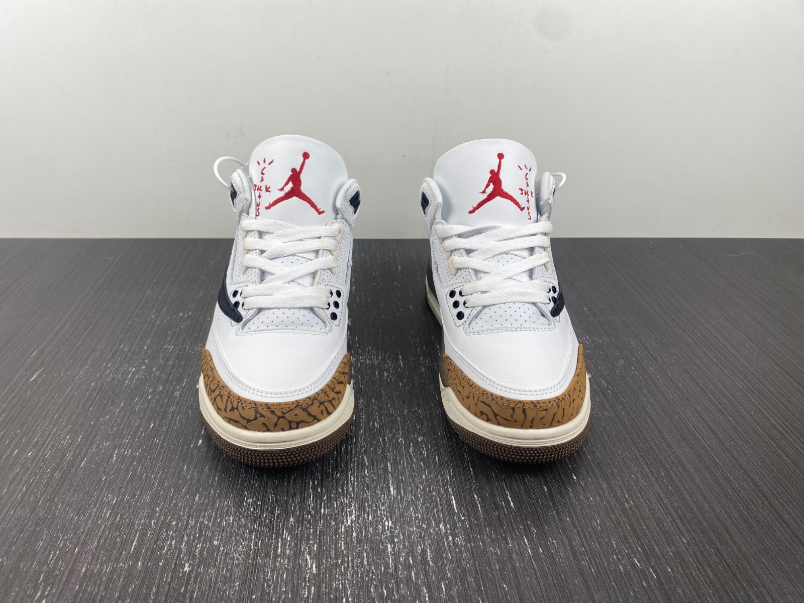 Travis Scott Jordan 3 Tan Brown